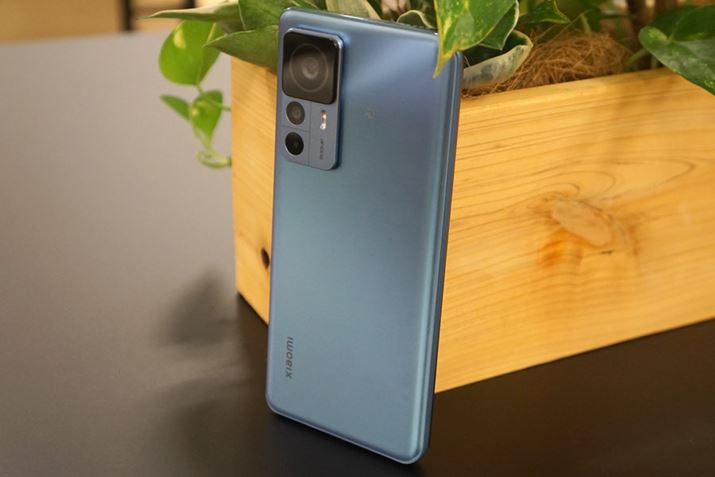 VI~́ACAbvł̓tbOVbvƂȂnCGhX}[gtHuXiaomi 12T Prov