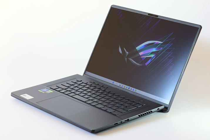 16^fBXvC𓋍ڂuROG ZEPHYRUS M16v