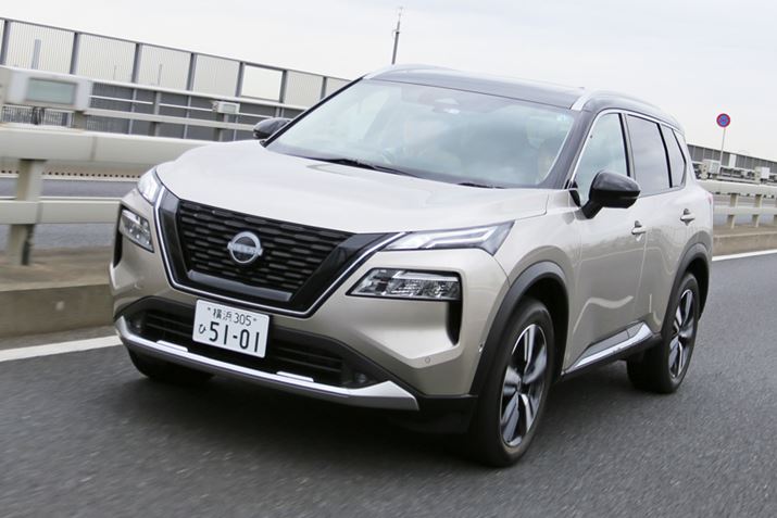 uGNXgCvɂ́A2e-POWER̗pĂA悵e-4ORCEɂ͑Oɍo͂̃[^[itg[^[͍ōo204PSAA[^[͓136PSjڂĂ邽߁AȂ߂炩ŗ͋Ă