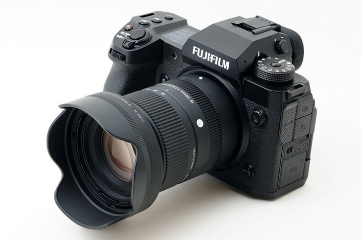 t̉Ԍ^t[huLH582-02v𑕒C[WBt[htԂłRpNgɎ܂Ă܂