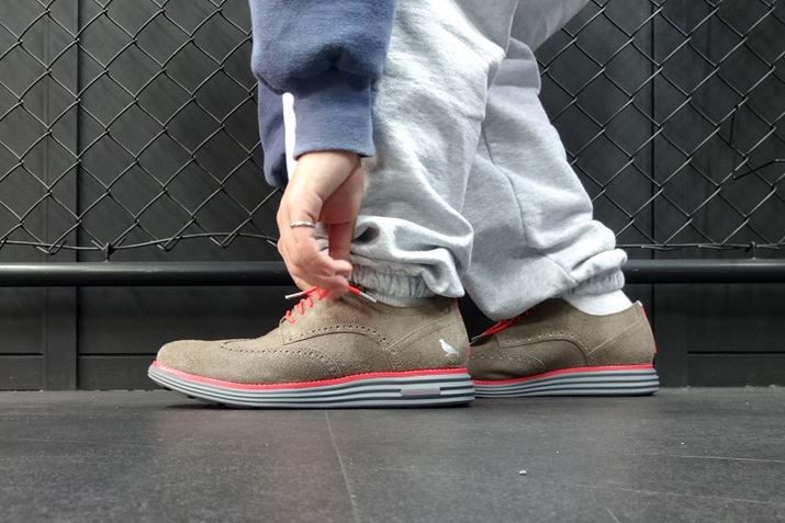 uCH x STAPLE PIGEON IWiOhEBOIbNXtH[hviiԁFC37151jBu~^Xj[J[Yvł̔̔i40,700~iōj