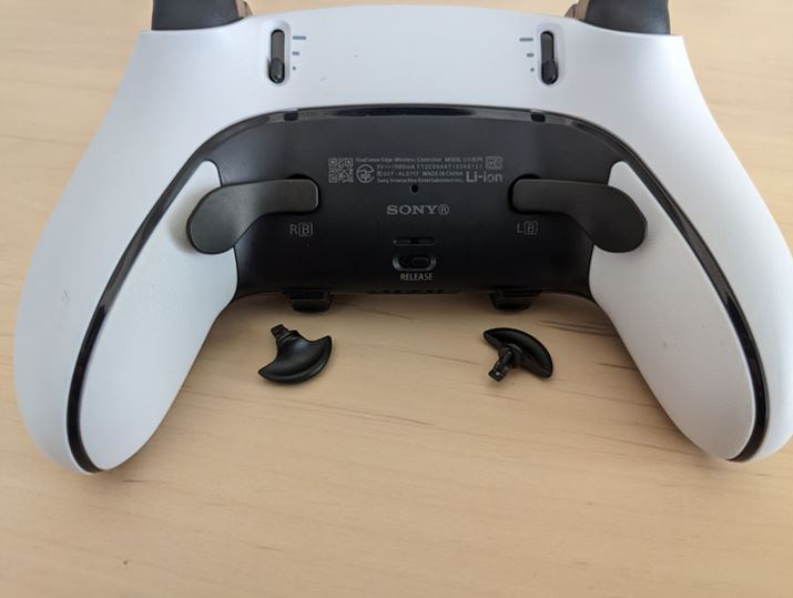 n[th[^ƃo[^́AƂNbN̂鉟SnBARg[[̎ŁA₷ɈႢ