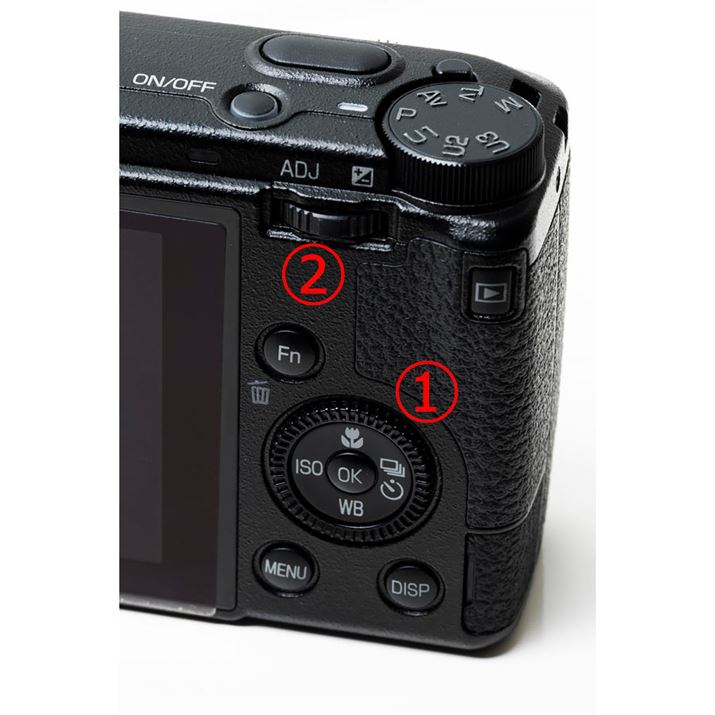 uGR IIIv́AEłׂĂ̑삪鑀쐫̂悳傫Ȗ͂łBRg[_Ci@jADJ/Io␳o[iAjAāAVb^[{^Oɂdq_C܂gȂƂŁAuGR IIIv̋@͂𐶂IȎBey߂܂