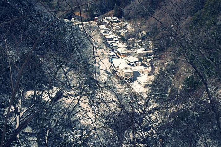 GR IIIAiDAEAF8A1/400bAISO200A-0.7EVAzCgoXFܓVAC[WRg[FNXvZXA50mmBeʐ^i3360×2240A4.2MBj