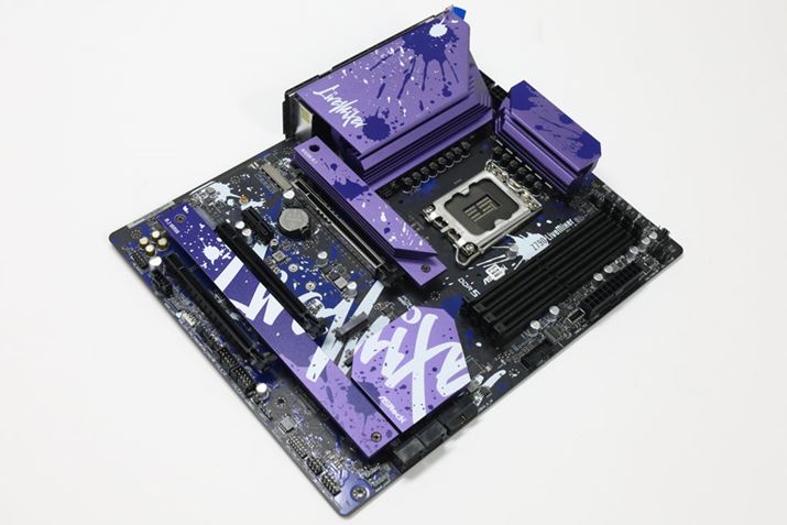 ASRockuZ790 LiveMixerv`bvZbgɁuIntel Z790v𓋍ڂ}U[{[hBzM̊ۂɕ֗Ȃ悤ɁAI/OplUSB[q񓋍ڂĂ̂BSSDpM.2XbgLx