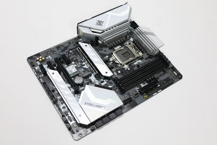 ASRockuZ590 Steel Legend Wifi 6EvrpɁAu11CoreV[YvƓɓoꂵuIntel Z590v𓋍ڂ}U[{[hpӂB2ȌʃfB2021N2