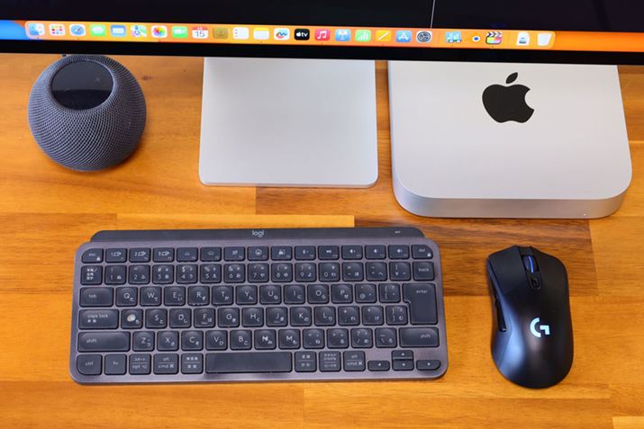 WN[́uMX KEYS MINIvWindowsMac̗ɑΉRpNgȃeL[XL[{[hB3܂ŃyAOł̂ŁAWindowsp\RMac݂łg₷B}EX̓Q[~O}EXłAȂg܂