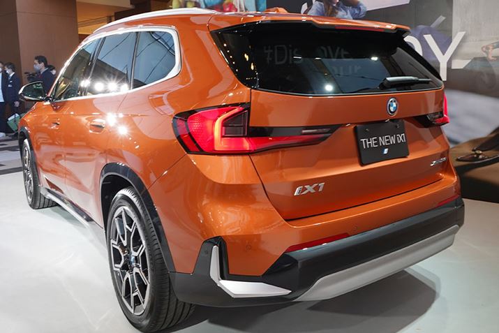 ̃Cg͗̓ILED̗pBΉX}zX}[gEHb`邾ŃbN\ȂAe[Q[g̎J@\Ă܂