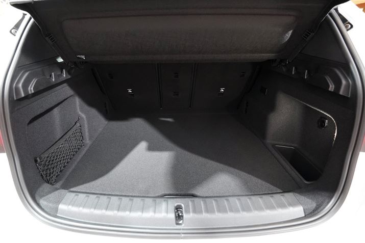 hCcSUV炵tbgŒȍȂ׎ԁBV[g424̉|ŁAׂē|1,545L̗eςmۂ܂BtdԂ̉׎͍ő1,495L