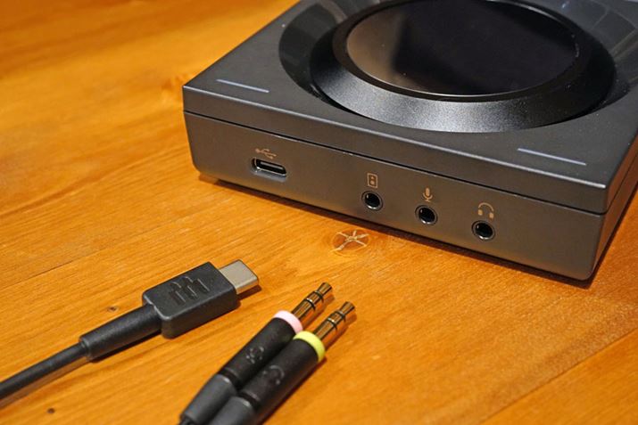 PCƂUSB Type-CŐڑiUSB A to CP[utjBwbhzóA}CŃAXs[J[o͂̊e[q͓ƗPCdl