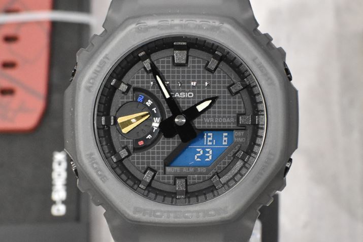 uGA-2100FT-8AJRvi20,350~jBȂ݂ɁAuFUTURv2014NɃtBbNXEVFCp[ƃxEthjɂăX^[gBXP[g{[hƃApA2̈قȂobNOEh琶܂AXP[g{[hx[Xɐꂽv_Ng𐶂ݏoĂ