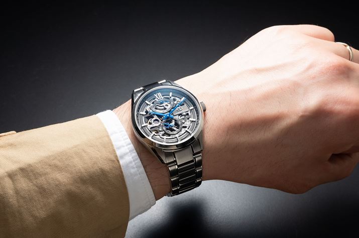 KMԂej̃rrbhu[茳ɕi鐴Y܂