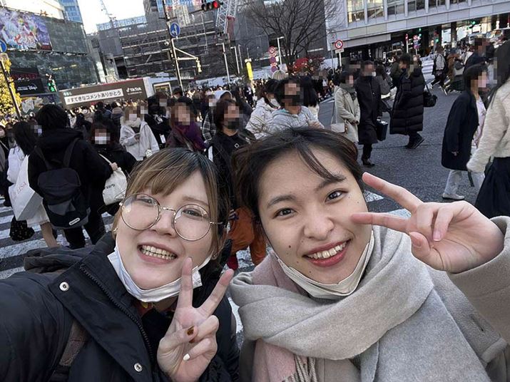 uiPhone 13vŎBeBꕔHĂ܂