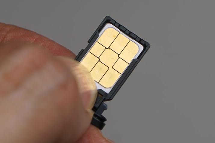 nanoSIMJ[hɉeSIMɂΉBfASIM@AΉgт́ANTThRɓĂ