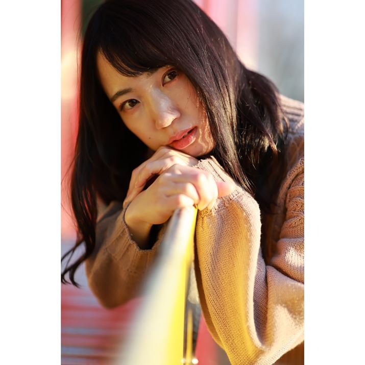 uRF85mm F1.2 L USMv̖͂łF1.2̊JFl𐶂`ʂɃgCBO{P]EPœ_YȂCyɊy߂EOS R3ARF85mmF1.2 L IS USMAiDI[gAF1.2A1/2500bAISO400AzCgoXFI[gi͋CDjAsN`[X^CF|[g[gBeʐ^i4000×6000A9.5MBj