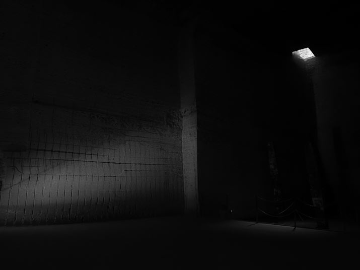 OM-1AM.ZUIKO DIGITAL ED 7-14mm F2.8 PROA11mmi35mmZ22mmjA}jA[hAF3.5A1/8bAISO1600AzCgoXFI[gAdオݒFmg[ARAWɃg~OBeʐ^i4696×3522A2.3MBj