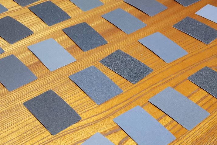 ₷͔Ԏɂĕ\ʂ̐FႤ̂ŁAΉƂȂ͂