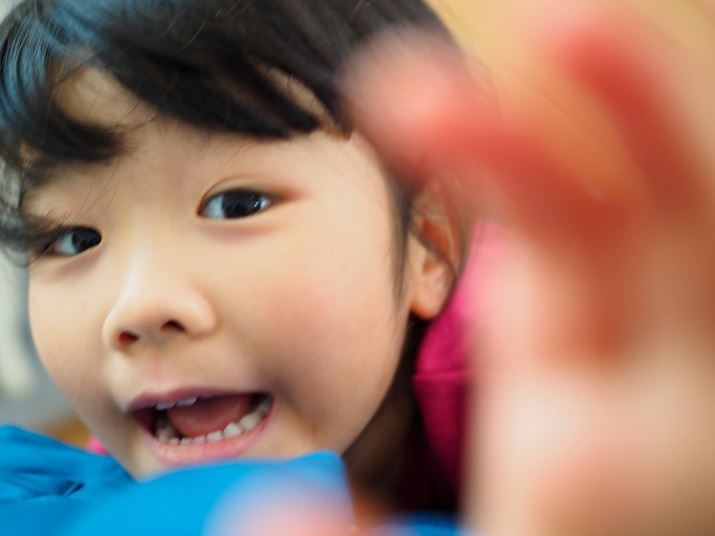 uĂĂAJbgPEN E-P7AM.ZUIKO DIGITAL 25mm F1.8A25mmi35mmZ50mmjAiDAEAF2A1/60bA ISO1000AzCgoXFI[gAdオݒFVivid