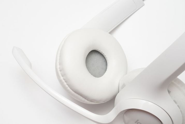 Gg[NX̃wbhZbgƂĂ̓wbhtHA}CN̉͏\pxł