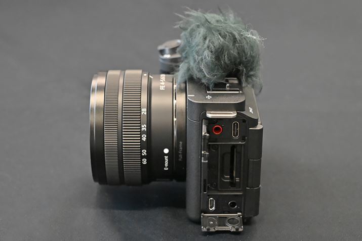 [J[hXbg̓VOdlŁAUHS-IIΉSD[J[hɑΉBC^[tFCXƂHDMI}CN[qi^CvDjAUSB Type-C[qA}CN[qAwbhz[qĂ