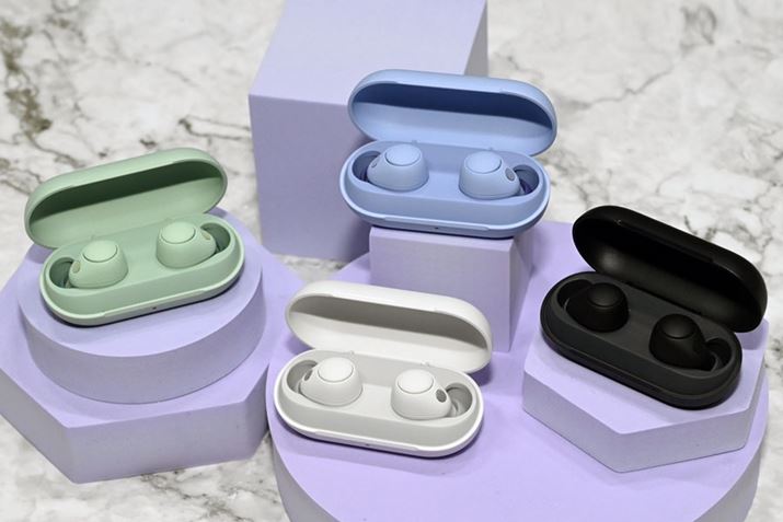 gĥ݃J[ꂽƂS4F̃J[oG[VCAbv