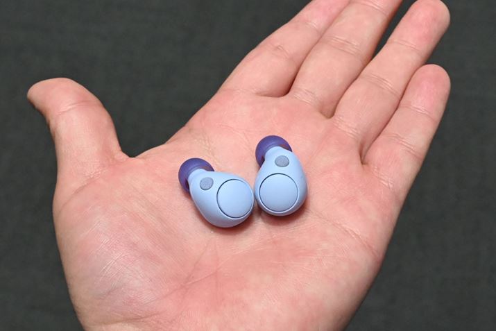 \j[uWF-C700NṽCz{́B}CNɂ͕؂艹ጸ郁bVH̗p