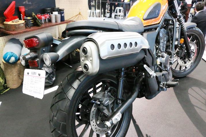 XNu[̕ɉāAAbv^Cṽ}t[𑕒BrC2{oɂȂĂ̂