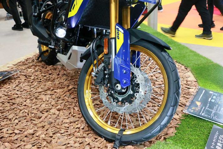 ^C̃ubN͂قǍȂAtF_[ʒu߂AtgzC[a͑傫Aʂ̂铹łj͍