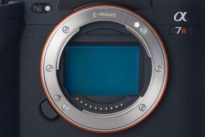 ڂł͂܂킩܂񂪁Au7R Vv̎Bfq͖6250̉fłĂÂ6100fBeɎgĂ܂BrȂł