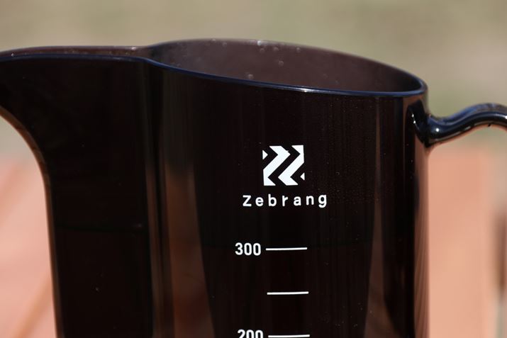 A{fB̐FZ߁Aꂽ̐ʂɂ̂lbNBł͎ʐ^̂悤ɓǂݎ̂ł