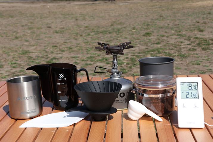 uV60tbghbp[vƁuvʃhbv|bg Zebrangv̂قAy[p[tB^[AR[q[AvʃXv[A}OJbvA𕦂߂̃VOo[i[ƃNbJ[pӁBuvʃhbv|bg Zebrangv̓v邽߁Axv܂