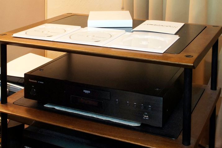 Ultra HDu[C̍ĐɏpĂUltra HDu[Cv[[pi\jbNuDP-UB9000 Japan Limitedv