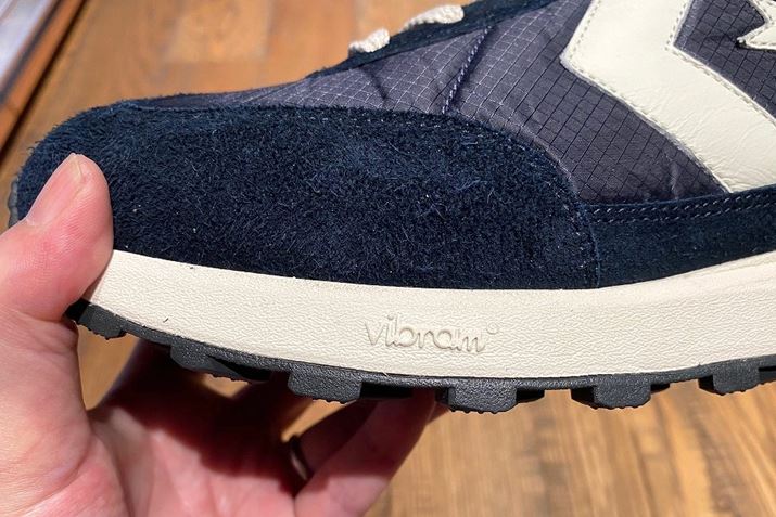 ~bh\[́uru E.V.A. ~bh\[v𓋍ځB߂̐݌vȂ甽Ă܂