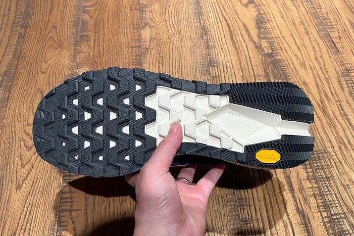 AEg\[ɂ́ASVɑΉru KObv̗pBV[ōObv͂𔭊܂