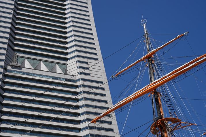 ][70mm/F5.6ŎBeBPii邱ƂɂAӂ܂ŃV[vȎʐ^Beł܂B^EyʂȂ\Ȃ𑜗͂ł7R VAFE 20-70mm F4 GA70mmAF5.6A1/400bAISO50AzCgoXFVBeʐ^i9504×6336A41.8MBj