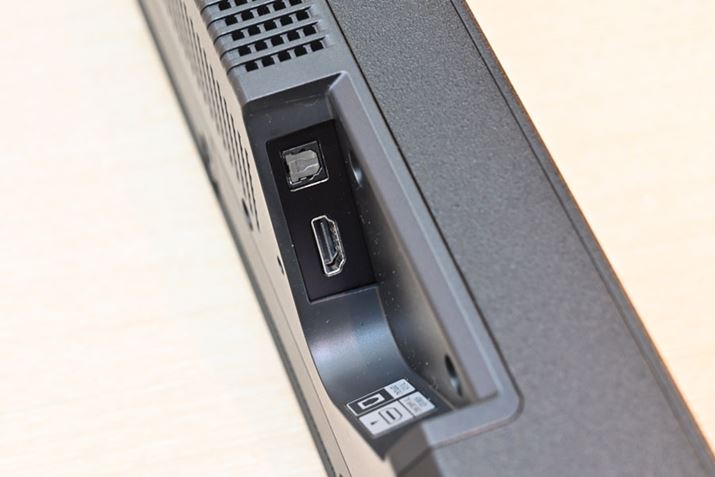 ڑ[qeARCΉHDMIƌfW^͂ƃVvBŐṼerȂHDMIP[u1{Őڑ\