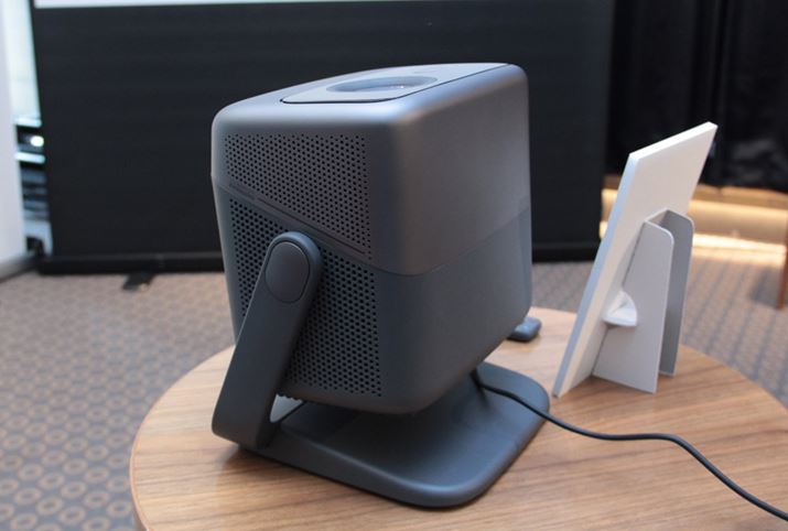 [U[ƂƂA{̂ɂĂ̓ʂ\BAʐ^̏Ԃ̏ꍇA͒[q͖{̉ɂȂBXeBbN^Cv̓Đ@vȎ傫HDMIP[u͊\肻