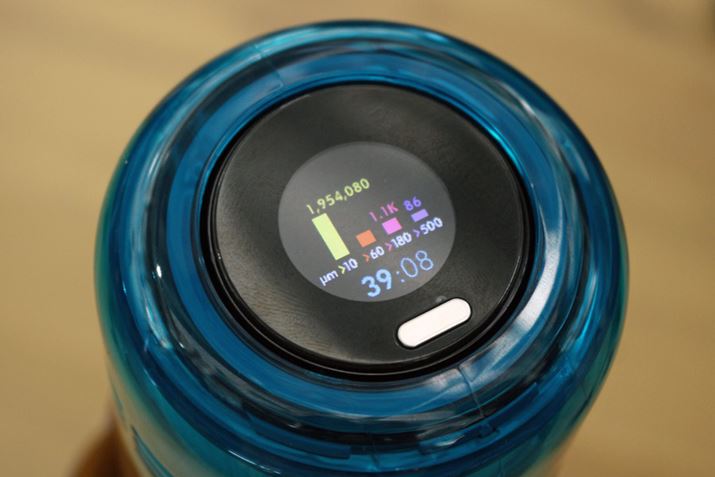 {̏㕔ɂtfBXvCɁAzS~̏󋵂A^Cŕ\B^]łc莞Ԃ^][hAeiXɊւ邨m点\܂