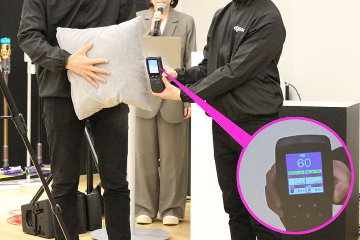 Ȃ݂ɁAyr[pE_[d񂾃NbV@Ă݂ƁA̐l݂݂͂㏸B̂ƂuDyson V12 Detect Slim Absolutev̔rC̃LCؖ܂