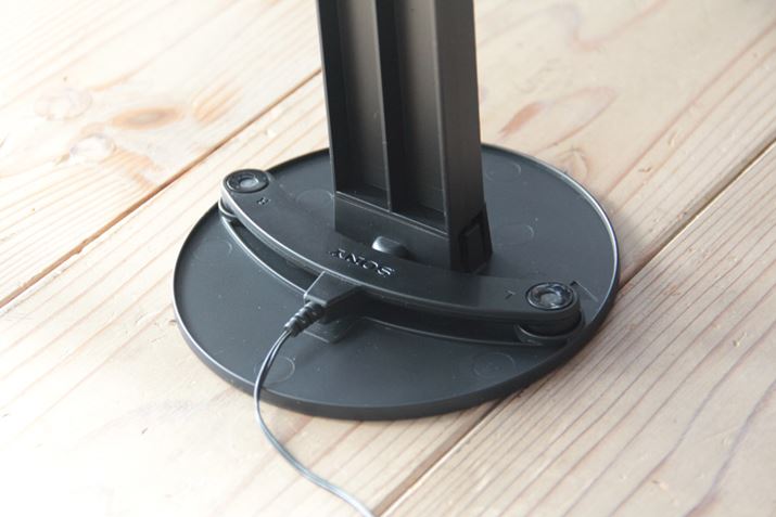 X^h̉ɂ}CNڂAʊpxł̌vJԂ