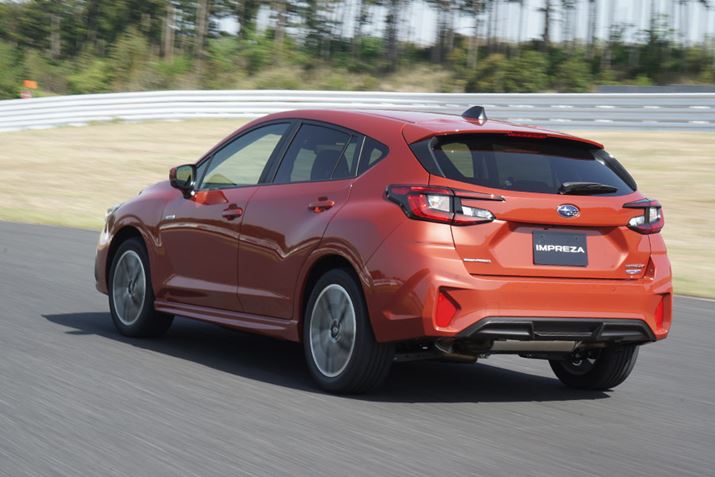 ue-BOXERv̓dCAVXǵA~jT[Lbĝ悤ȏꏊŃANZ܂œݍނARƂy[XőƎ₷