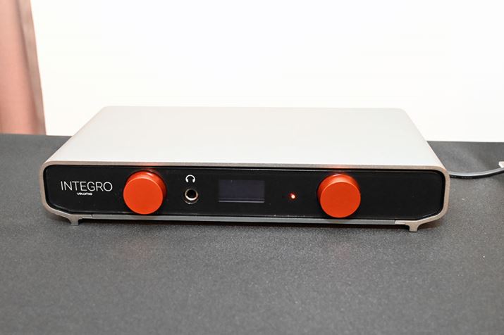 fAmDAvuINTEGROvBtgɂ̓wbhzo͂pӂĂ