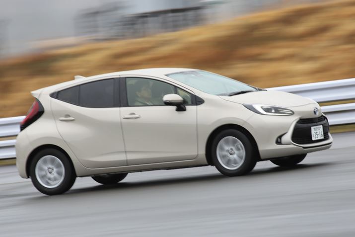 r̂߁uZvɂ悵BuANAv̑s萫ARpNgJ[̂Ȃł͗ǍDȂ̂ƌ