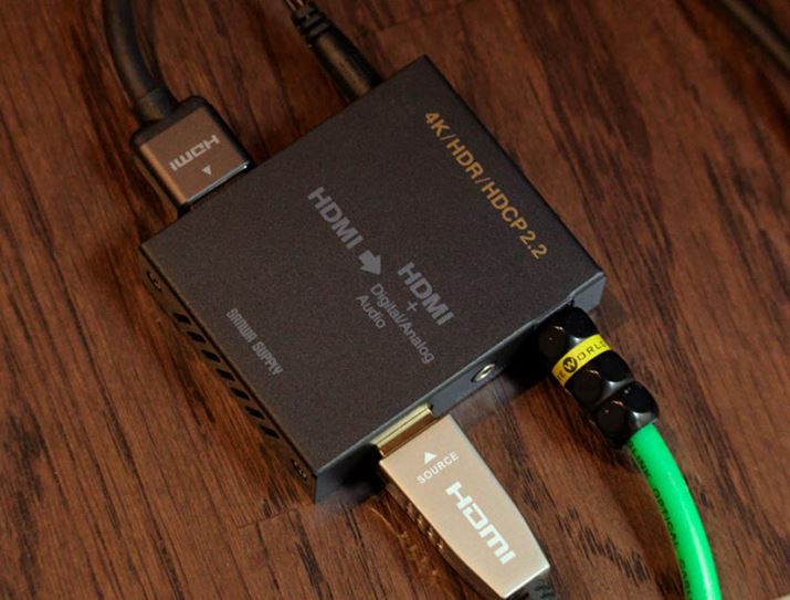 pĂ\j[Ultra HDu[Cv[[uUBP-X800M2vHDMIo͂uVGA-CVHD8vŕAfW^ŁuHP-A3mk2vɓ܂B