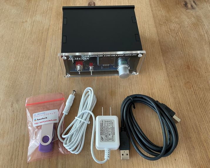 pbP[Wɂ͐i{̂ƓdA_v^[AUSBP[uAphCo[̓USBtbV[A舵Aۏ؏̂قADSDlCeBuĐ@̎QlȂǂ܂