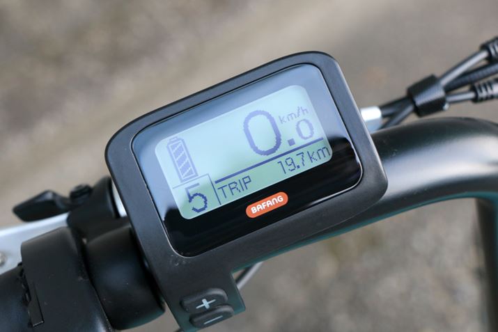 AVXg[hobe[cʂ̓fBXvCŊmFłBAVXg\ȑs͖30`55km