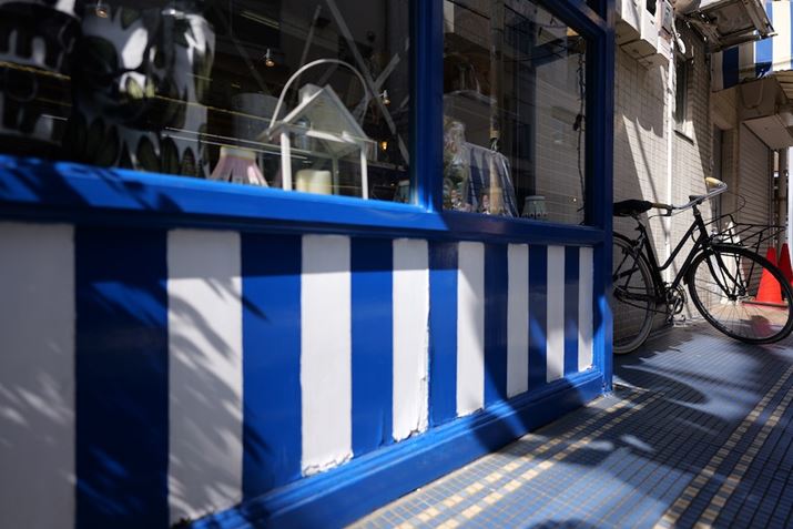 ^CƃXgCv̕ǁA]ԂۗƎvABeʐ^BĎ]ԑBêł͂ȂAXgCv̕ǑBe邱ƂŁAȈۂɎdグ邱ƂłBLpY͎Oɔzuʑ̂傫ʂ邽߁Aǂʑ̂ɋ߂Âňۂ傫ωLUMIX S5IIA20mm F2 DG DNAF2A1/1600bAISO100AWBFVAtHgX^CFX^_[hBeʐ^i6000×4000A9.2MBj