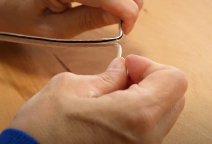 gP[uɂ܂Au2cvi2{sɑĂjP[u͔햌ȂĂꍇ܂B܂͂̊Ԃg􂢂āh܂B10`20cmڈłAZȂΖ肠܂