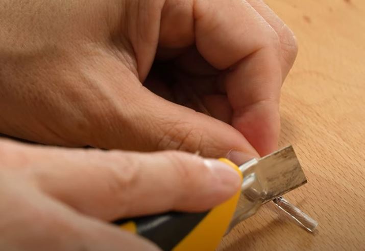 Jb^[gĔ햌؂悤ɍƂ܂B͂ꂷƓ؂Ă܂̂ŁAJb^[tAP[u񂷂悤ɏXɐ؂ڂ[Ă܂傤