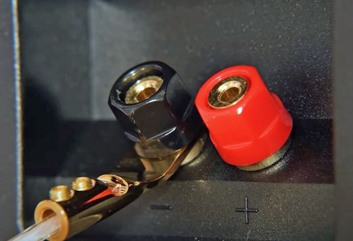 MbƃlW߂΁AuYOvł̐ڑ܂BuYOvƁuoiivOv̓Xs[J[AAvAǂłgACeł